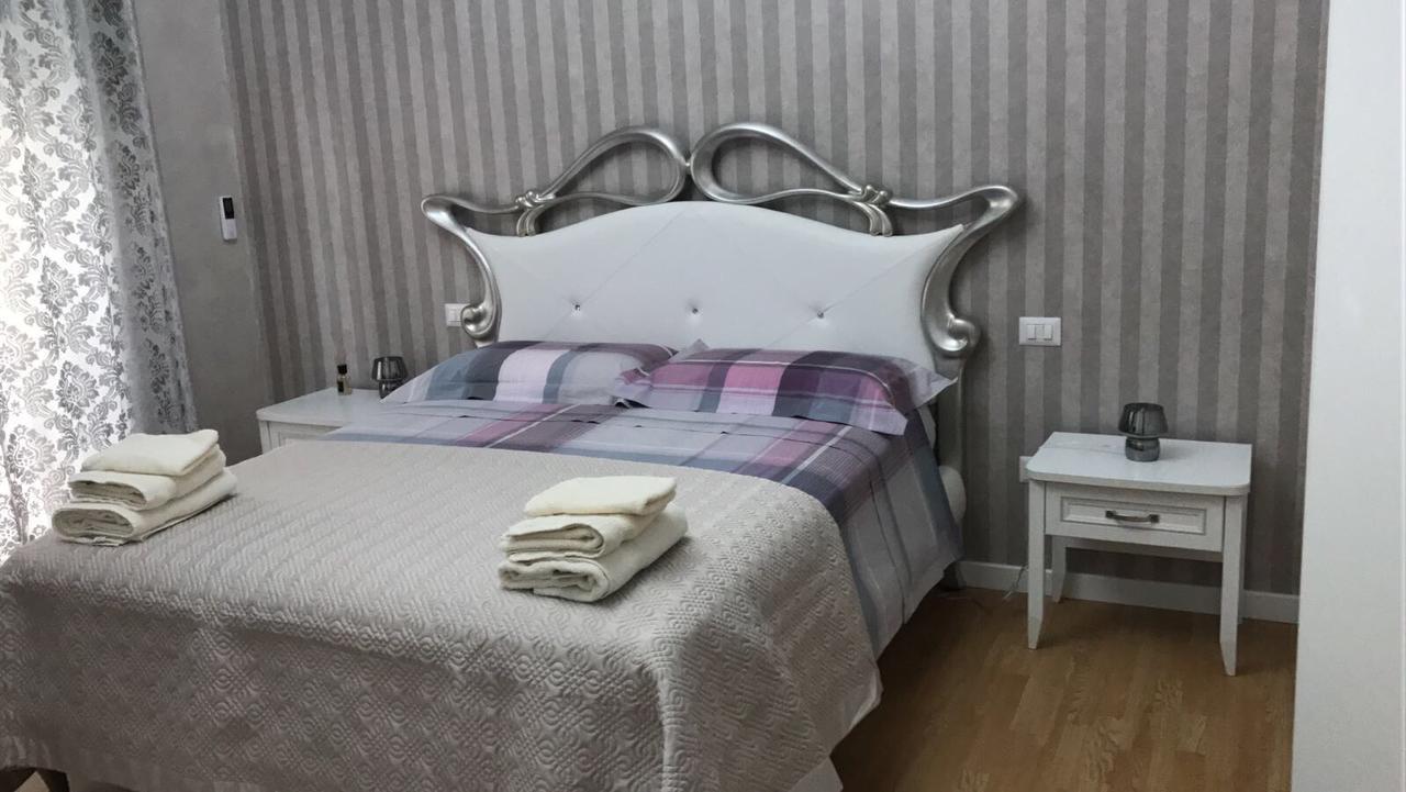 Donna Margharet Bed & Breakfast Кротоне Екстериор снимка